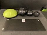 FITNESS BALLS AND MAT