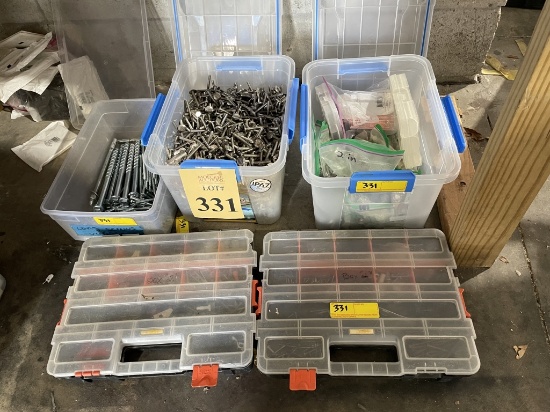 LOT CONSISTING OF ASSORTED HARDWARE