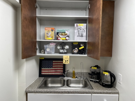 LOT CONSISTING OF KITCHENETTE CONTENTS