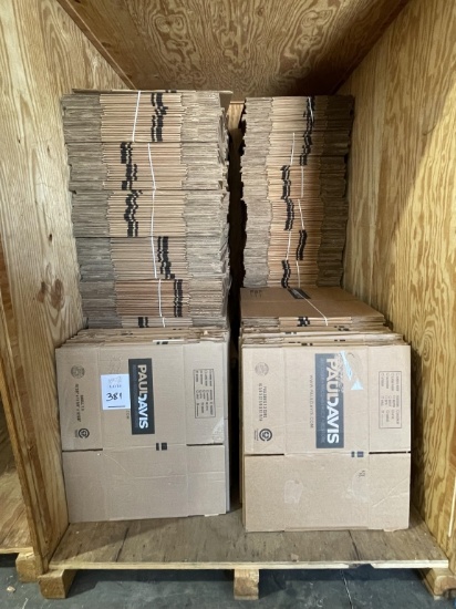 LOT CONSISTING OF BRANDED CARDBOARD BOXES