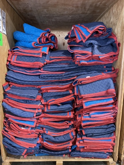 USED MOVING BLANKETS, AVERAGE SIZE 6' X 6'