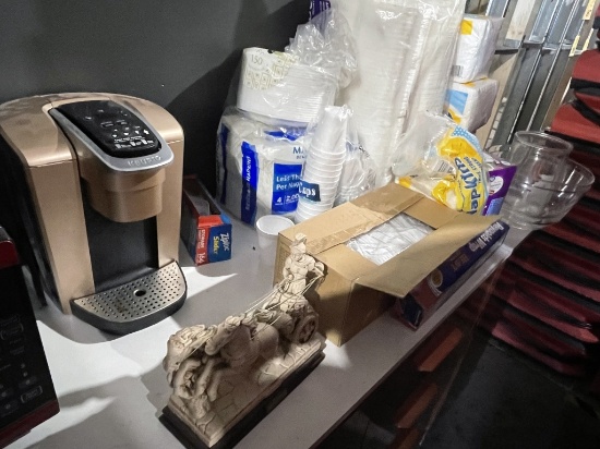 LOT CONSISTING OF ASSORTED KITCHEN APPLIANCES