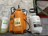 ASSORTED PUMP SPRAYERS