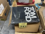 LOT CONSISTING OF ASSORTED BOOKS