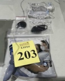 LOT CONSISTING OF ASSORTED ITEMS