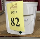 LOT CONSISTING OF THERABATH PROFESSIONAL PARAFFIN