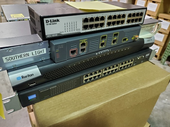LOT CONSISTING OF ASSORTED NETWORK SWITCHES