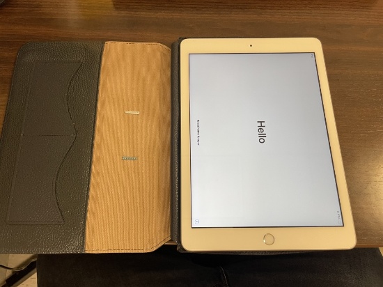 APPLE IPAD 5TH GENERATION MODEL A1822