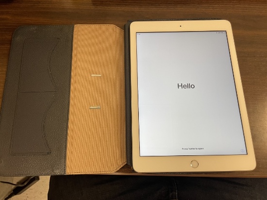 APPLE IPAD 5TH GENERATION MODEL A1822
