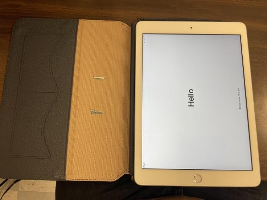 APPLE IPAD 5TH GENERATION MODEL A1822