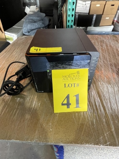 SYNOLOGY DS41 STORAGE UNIT