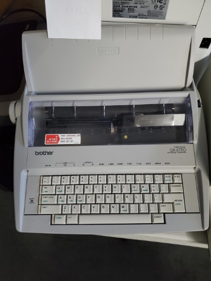 BROTHER ELECTRONIC TYPEWRITER