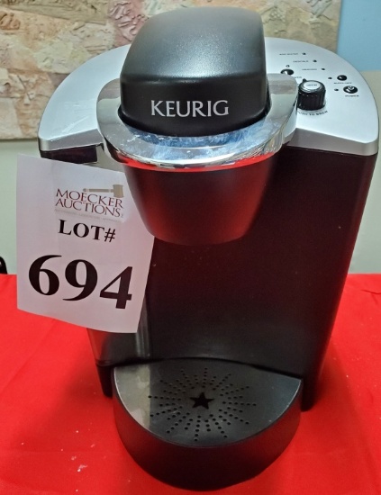 KEURIG COMMERCIAL COFFEE MACHINE