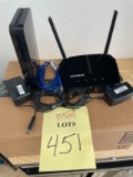 LOT CONSISTING OF NETGEAR