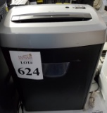 FELLOWES SHREDDER