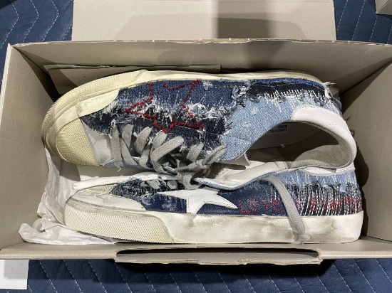 GOLDEN GOOSE SNEAKERS (NEW IN BOX)