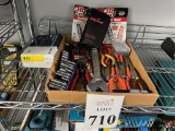 LOT CONSISTING OF MISCELLANEOUS HAND TOOLS