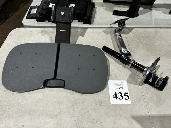 LOT CONSISTING OF ERGOTRON MONITOR STAND