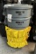 RUBBERMAID BRUTE 44 GAL TRASH CAN WITH (1) LID