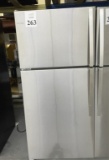 WHIRLPOOL REFRIGERATOR MODEL WRT318FMDM05