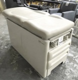 UMF MEDICAL PATIENT EXAM TABLE MODEL 5240