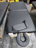 EARTHLITE FOLDING MASSAGE TABLE