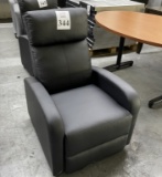 BLACK RECLINER