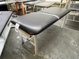 PATIENT EXAM TABLE WITH ADJUSTABLE BACK REST