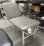 PATIENT EXAM TABLE WITH ADJUSTABLE BACK REST