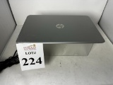 HP PAVILION TOUCHSCREEN LAPTOP COMPUTER