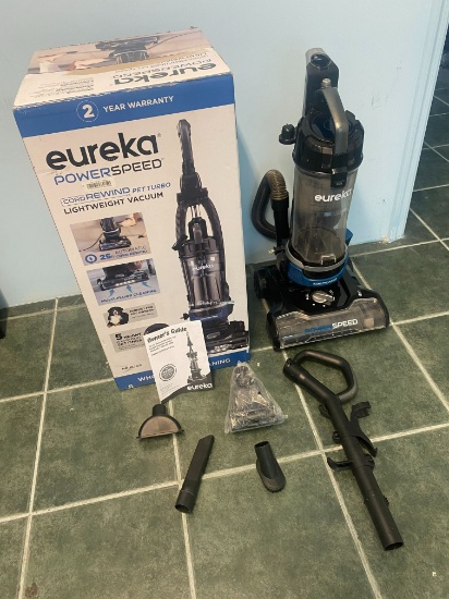 EUREKA POWERSPEED CORD REWIND ULTRA LIGHT VACUUM