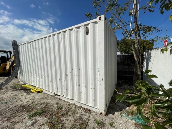 20' SHIPPING CONTAINER YEAR 2008