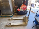 PALLET JACK (TESTED, WORKING)