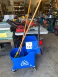 COMMERCIAL MOP BUCKET