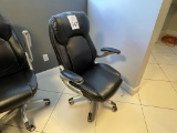 LA-Z-BOY EXECUTIVE ROLLING OFFICE CHAIR