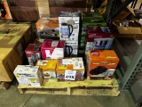 LOT CONSISTING OF SMALL APPLIANCE RETURNS