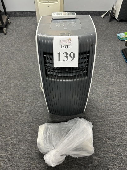 PORTABLE AIR CONDITIONER