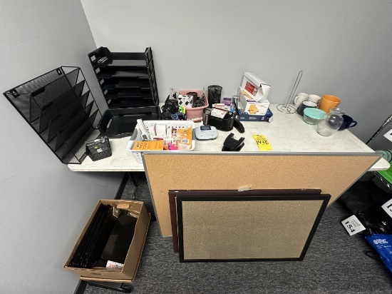 LOT CONSISTING OF ASSORTED OFFICE SUPPLIES