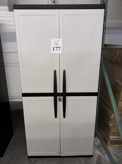 FREESTANDING GARAGE CABINET