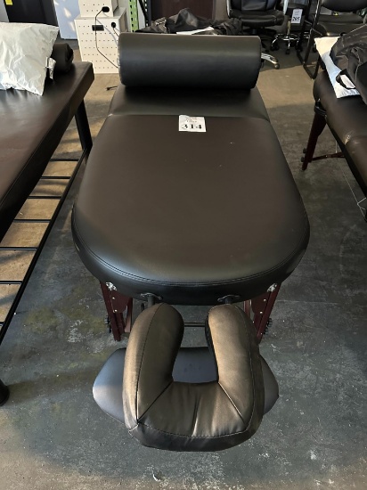 FOLDING PORTABLE MASSAGE TABLE