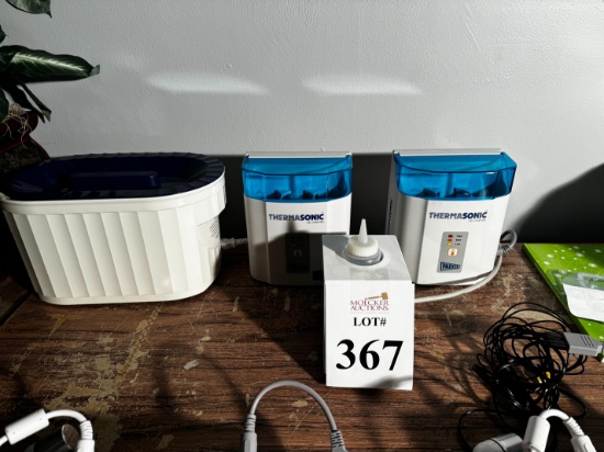 LOT CONSISTING OF ASSORTED GEL WARMERS