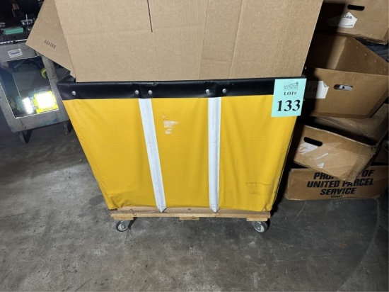 ULINE 12 BUSHELL HOPPER