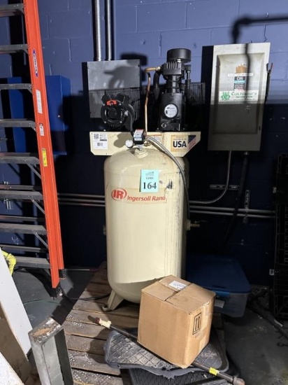INGERSOLL RAND 80 GALLON AIR COMPRESSOR