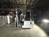 NISSAN UNICARRIERS TRIPLE MAST ELECTRIC FORKLIFT