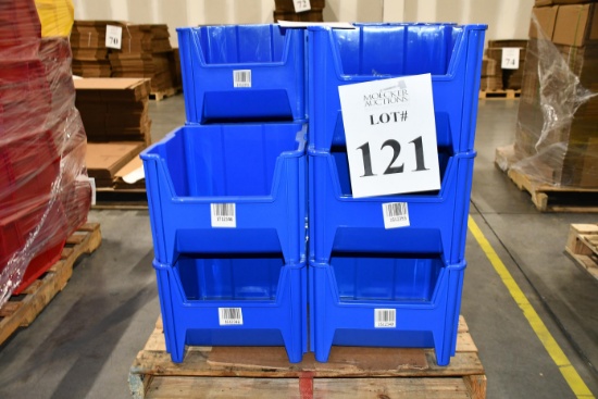 LOT CONSISTING OF STACKABLE PLASTIC BINS