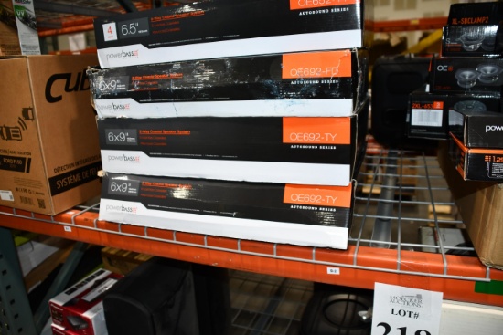 LOT CONSISTING OF RETURNED ELECTRONIC GOODS