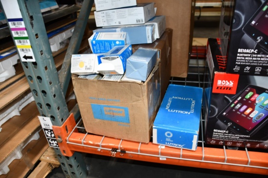 LOT CONSISTING OF RETURNED ELECTRONIC GOODS