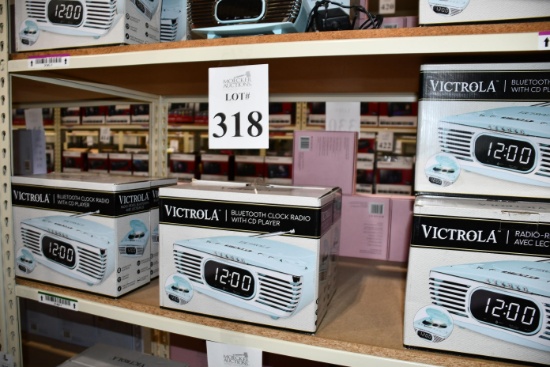 VICTROLA BLUETOOTH CLOCK RADIO WITH CD PLAYER