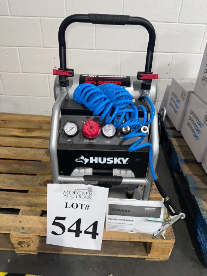 HUSKY SILENT AIR COMPRESSOR