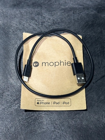 BOX OF MOPHIE USB-A CABLES (NEW)